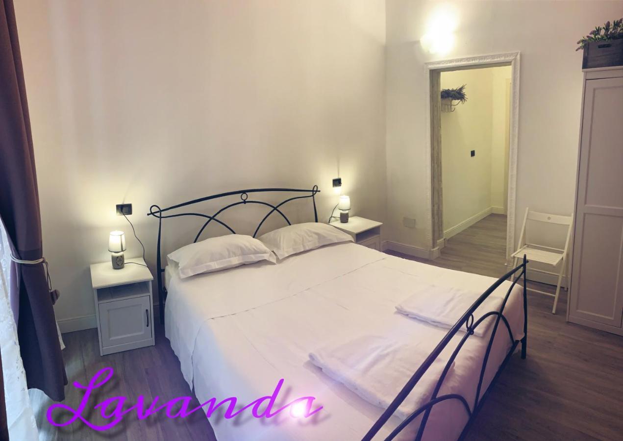 Affittacamere Virginia'S Rooms Cenova Dış mekan fotoğraf