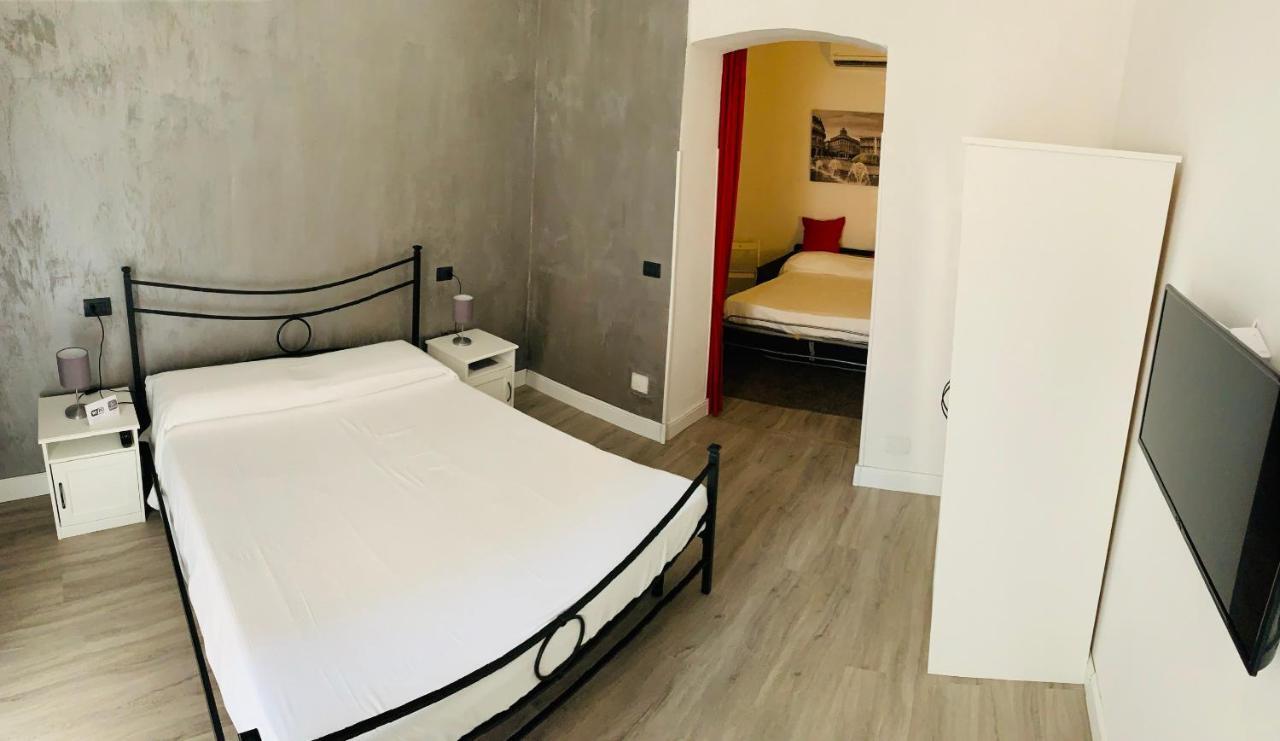 Affittacamere Virginia'S Rooms Cenova Dış mekan fotoğraf